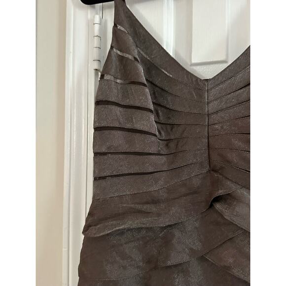 ADRIANNA PAPELL Tiered Ruffle Evening Maxi Dress Brown Formal Dressy - Sz 10 - Picture 3 of 4